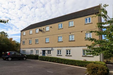 2 bedroom flat to rent - Photo 3