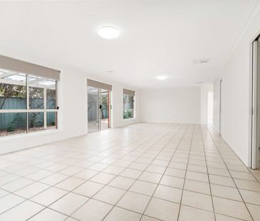 83 Rivergum Drive, East Albury - Photo 2
