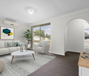 Charming 3 Bedroom Home - Photo 3