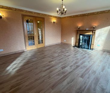 4 bedroom detached house to rent - Photo 3