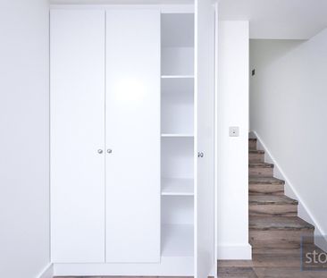 Mill Lane, West Hampstead, London - Photo 1