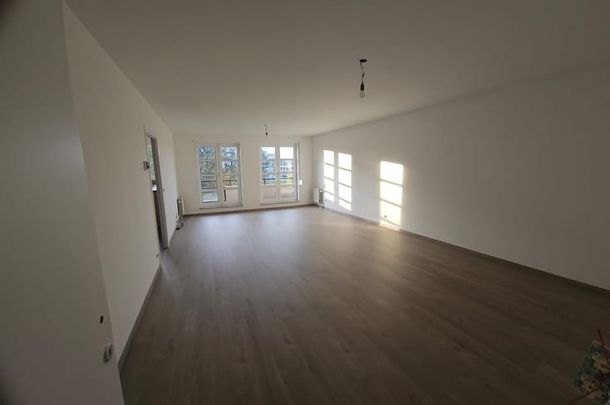 Appartement te huur - Photo 1