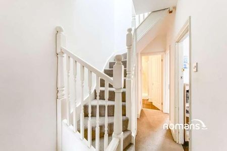 Claude Avenue, Bath, Somerset, BA2 - Photo 5