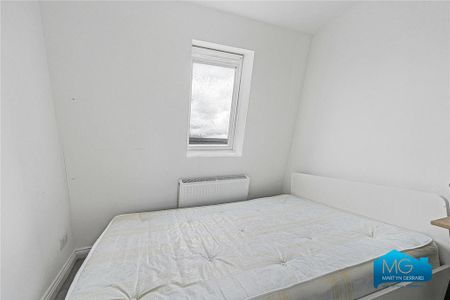 4 bedroom apartment to rent - Photo 3