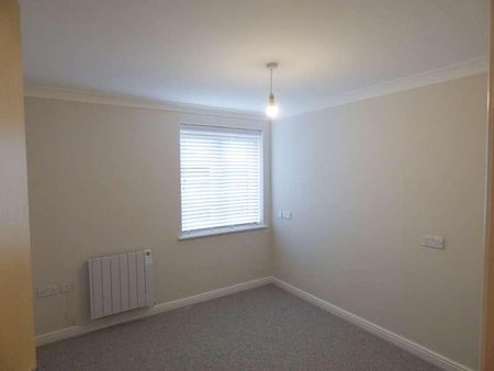 Retort Close, Southend-on-sea, SS1 - Photo 3