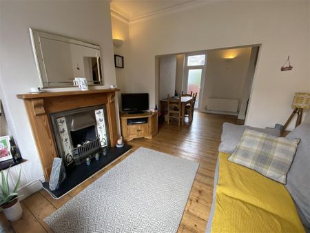 Thurston Street, CARDIFF - Photo 4