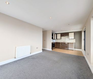 To Let – The Anchorage, Kingsway, Southport Town Centre, PR8 – Two ... - Photo 2