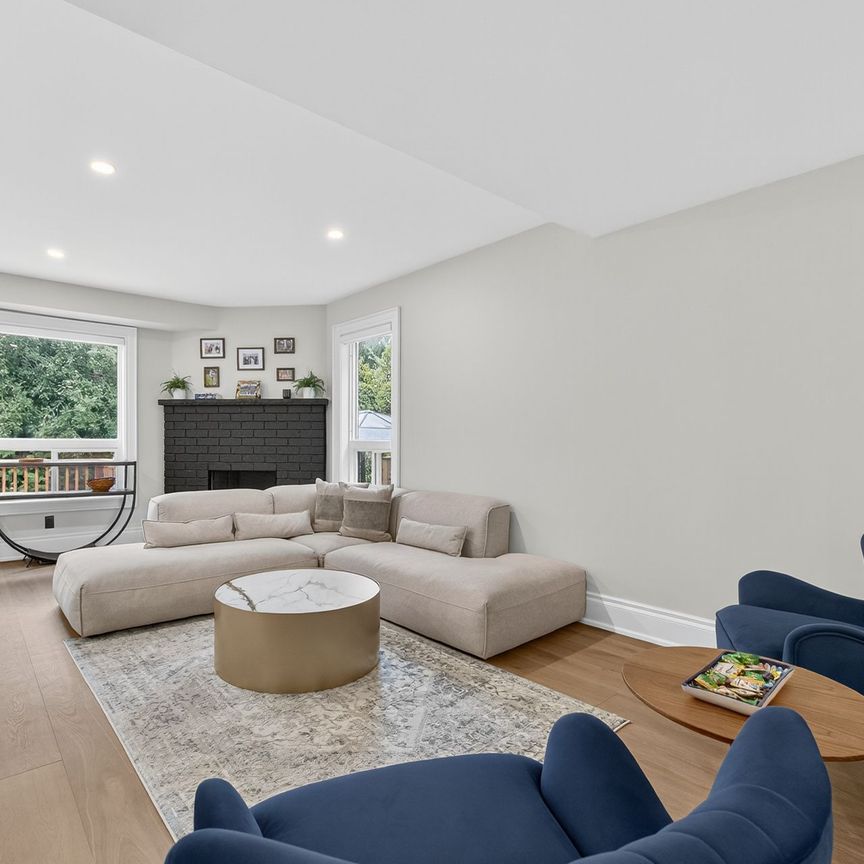 For Lease - 2966 Tradewind Drive, Mississauga, Ontario - Photo 1