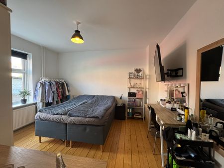 Lys 2-værelses lejlighed i Øgadekvarteret nær centrum - Photo 5