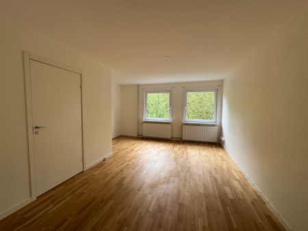 Dunderbacksvägen, Finspång - Photo 2