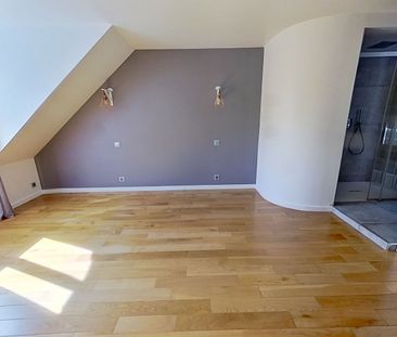 Location Maison 5 pièces 139m² - Photo 2