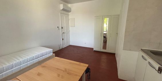 Location Appartement 1 pièce 18m² AVIGNON 84000 - Photo 3