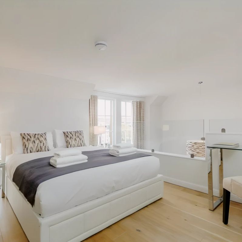 Standard sized apartment - Photo 1