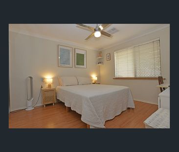 VERY NEAT & SPACIOUS DUPLEX IN GREAT LOCATION - Photo 5