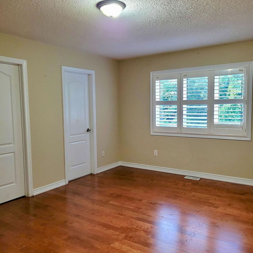 For Lease - 43 Snowy Owl Way, Toronto, Ontario - Photo 1