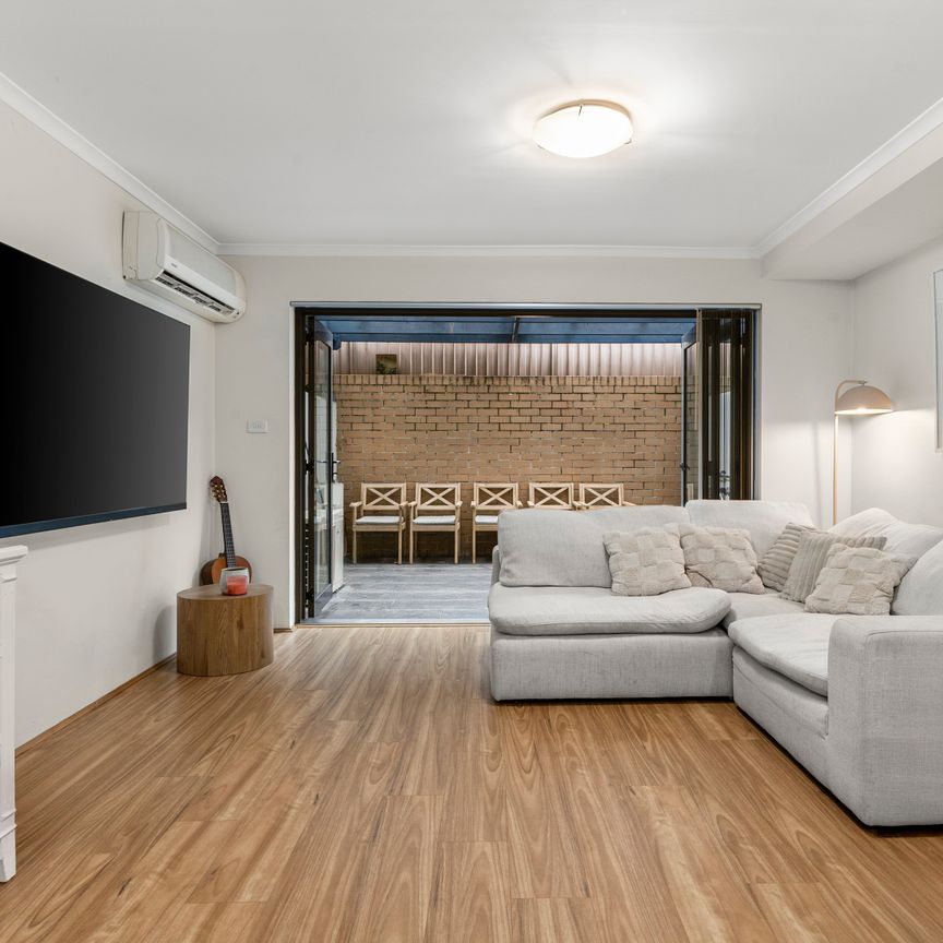 205/296-300 Kingsway, Caringbah NSW 2229 - Apartment For Rent | Domain - Photo 1