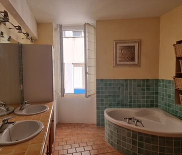 APPARTEMENT TYPE 4 EN HYPERCENTRE - Photo 6