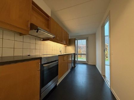 Skønt rækkehus med terrasse i Odense SV - Photo 4