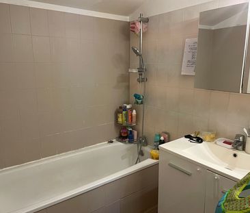 Appartement T3 avec place de parking - Photo 2