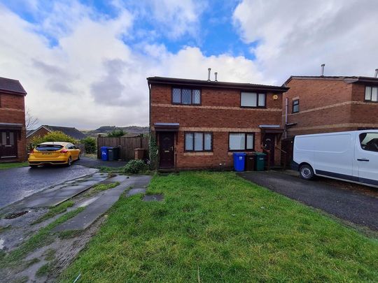 2 bedroom semi-detached house to rent - Photo 1