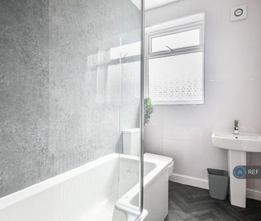 6 bedroom terraced house to rent - Photo 6