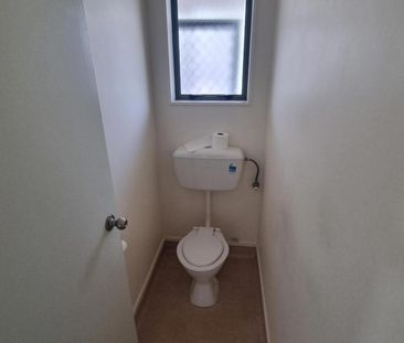 Charming 2-Bedroom Home in Trentham - Photo 6