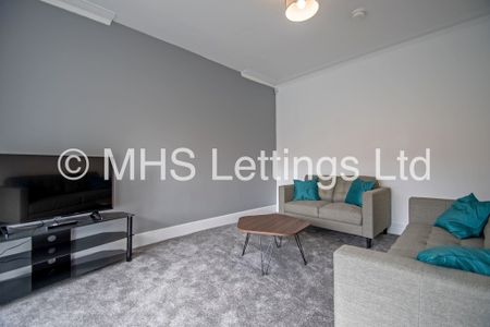 4 Bedroom End Terraced House for rent in Talbot Mount - Photo 2