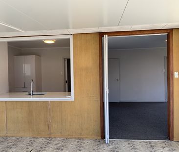 90 Matipo Road, Te Atatu Peninsula, Auckland - Photo 4