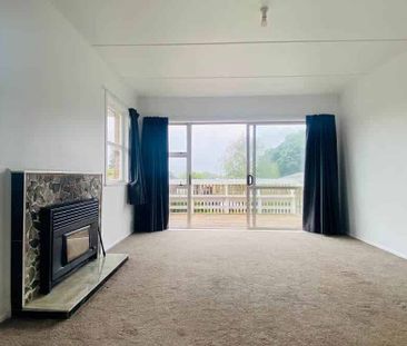 Cosy and Inviting Family Home - Photo 1