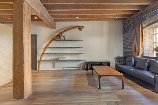 Studio to rent - Photo 1