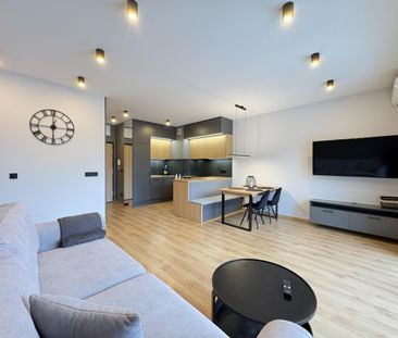 Łódź - Mieszkanie na wynajem - Photo 2