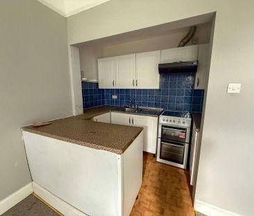 Lower Warberry Road, TQ1 1QS - Photo 3