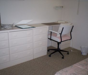 Benowa - Photo 1