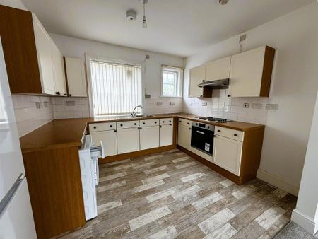 2 bedroom apartment to rent - Photo 4