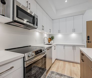 For Lease - 333 Sunseeker Avenue Unit# 134, Innisfil, Ontario - Photo 5