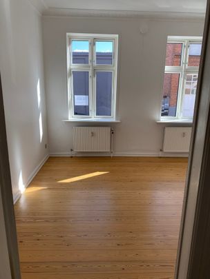 Zahnsgade 3, st., - Foto 1