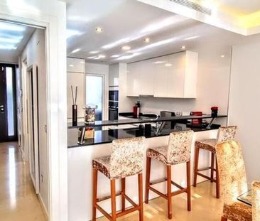 3 bedroom luxury Semidetached House for rent in Marbella, Spain - Photo 3