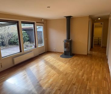Lilla Hundens gata, Haninge - Foto 2