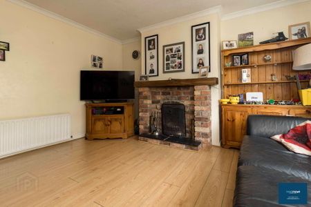 22 Tullyhugh Park, Tandragee, BT62 2DN - Photo 2