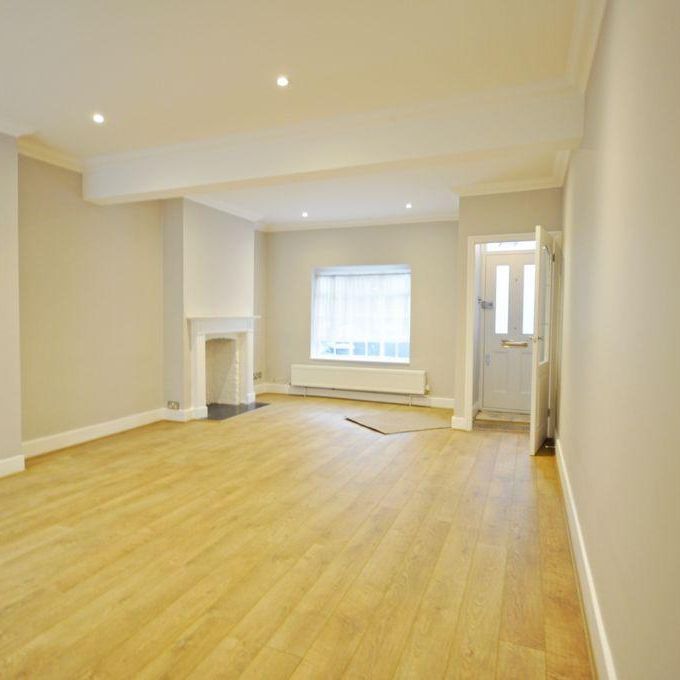 2 bedroom house to rent - Photo 1