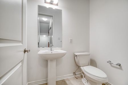 For Lease - 53 Pearen Lane, Barrie, Ontario - Photo 2