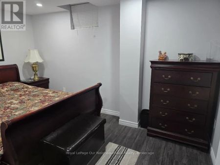 3229 PAUL HENDERSON DRIVE - Photo 4