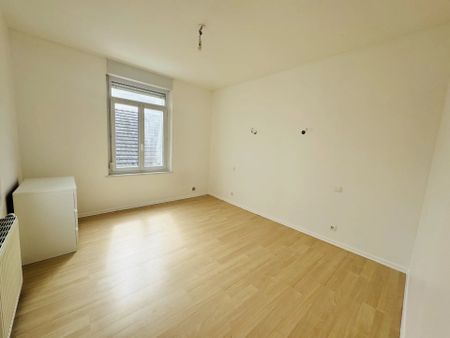 Location Appartement 1 pièces 31 m2 à Saint-Quentin - Photo 3