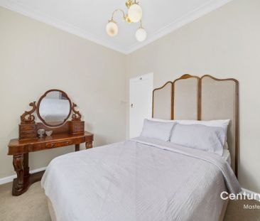 A Vintage Residential Experience in the Heart of Lindfield Close to All You Need - Photo 6