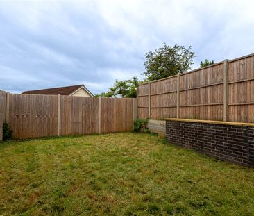 Barton Close, Weston-super-Mare, North Somerset - Photo 1