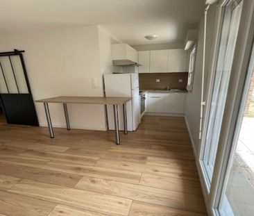 T2 rénové 40,77m2 – rue Bonte Pollet réf G092 - Photo 5