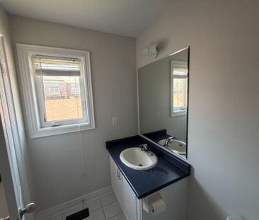 For Lease - 46 St Dennis Road, Brampton, Ontario - Photo 6