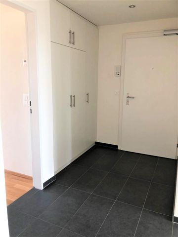 2.5 Zimmer, 67 m², 14. Stock - Photo 5