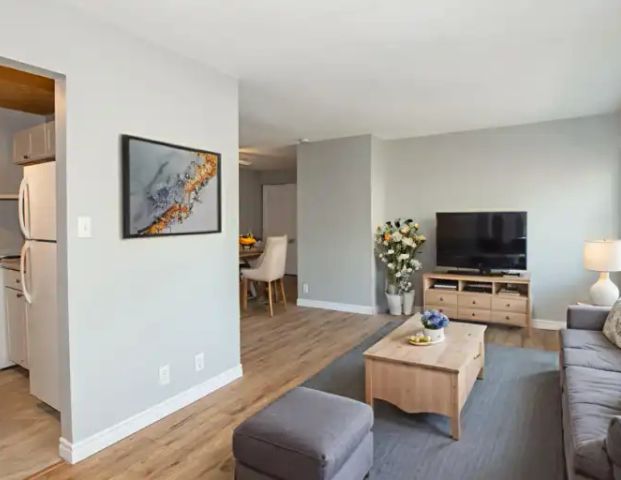 98 Wright Street - 3 | 98 Wright Street -, Welland - Photo 1