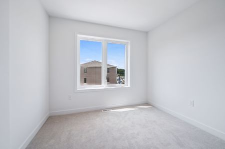 For Lease - 940 St David Street Unit# 55, Centre Wellington, Ontario - Photo 4